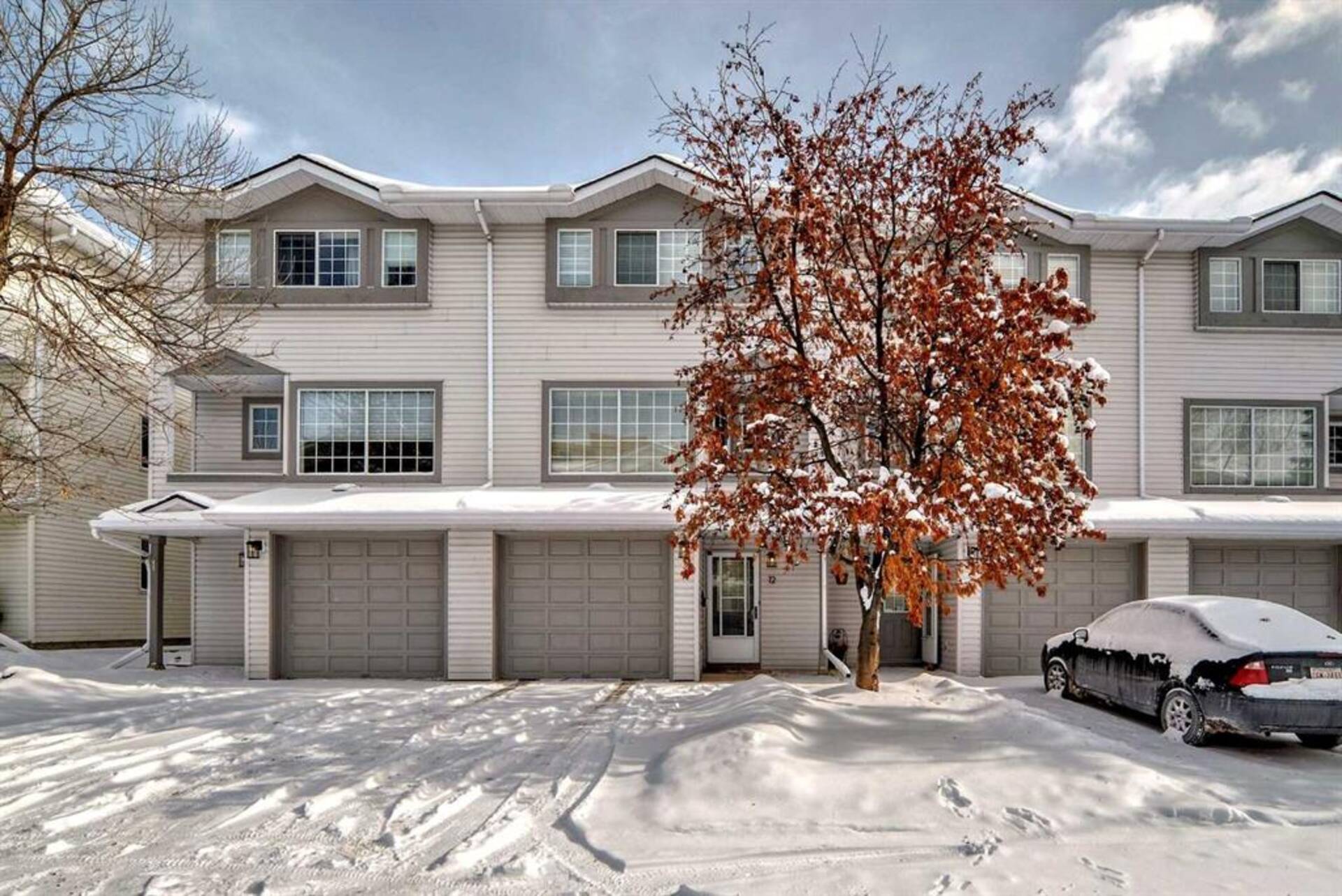 12 Kingsland Villas SW Calgary