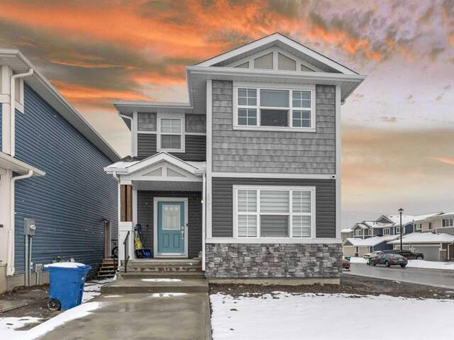 932 Bayview Rise SW Airdrie