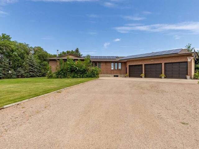 2008 14 Avenue Coaldale