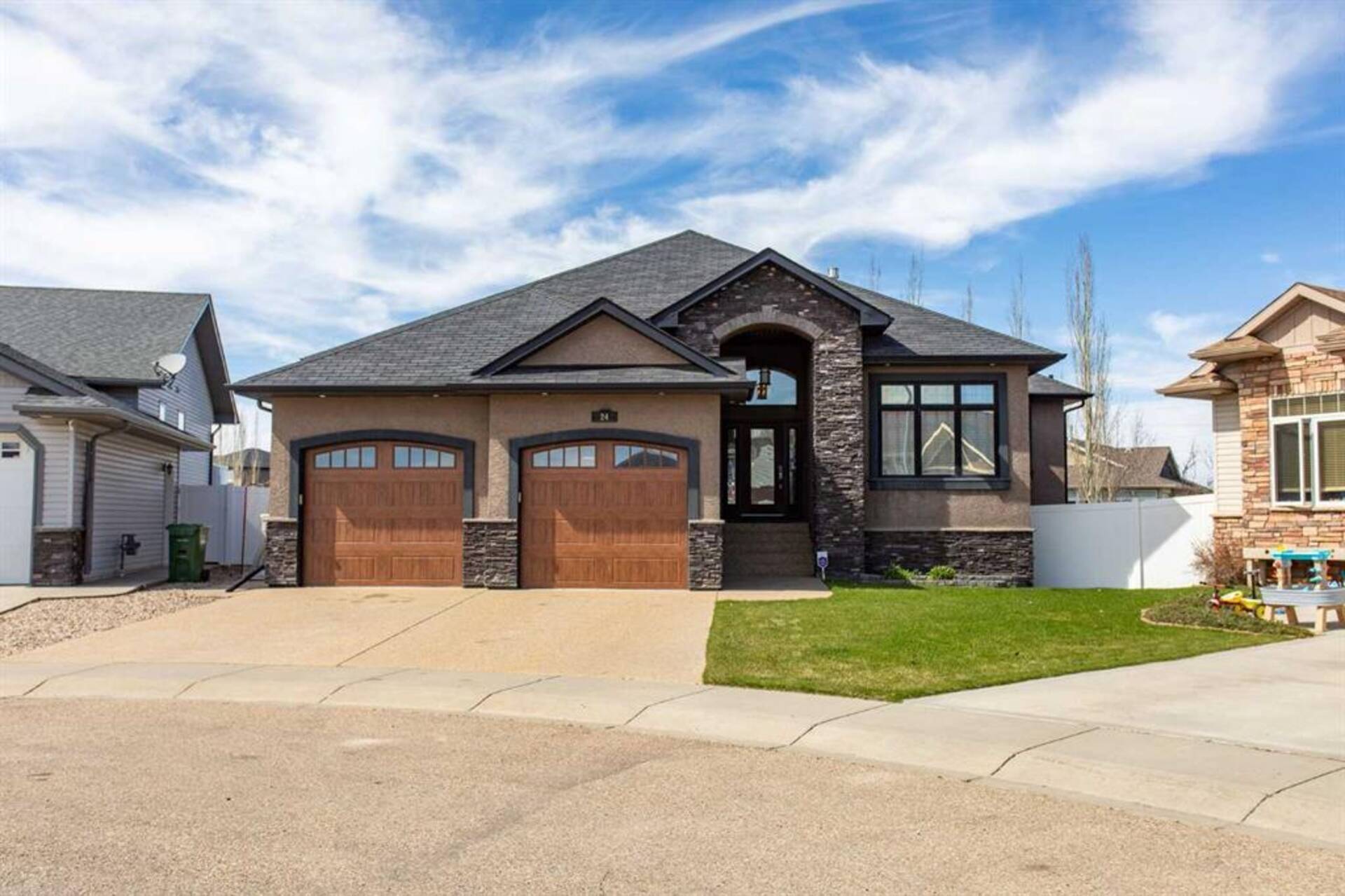 24 Violet Place Red Deer