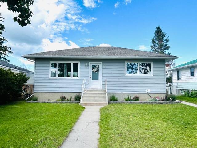 406 2 Avenue E Oyen