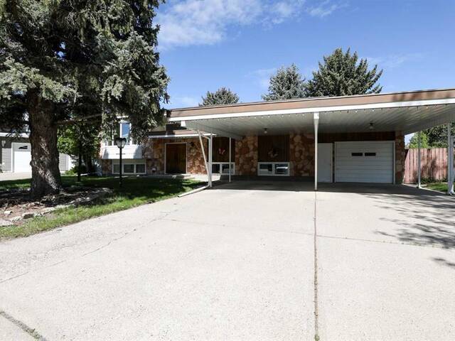 14 Quail Place N Lethbridge