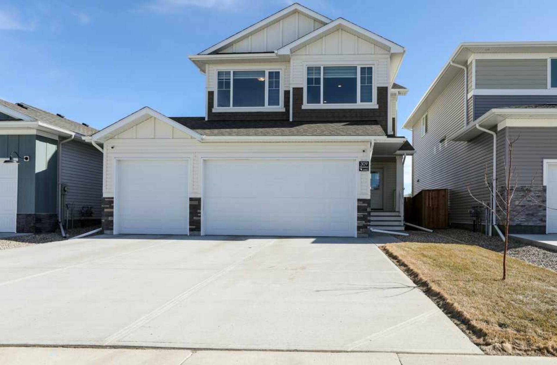 309 Lynx Road N Lethbridge