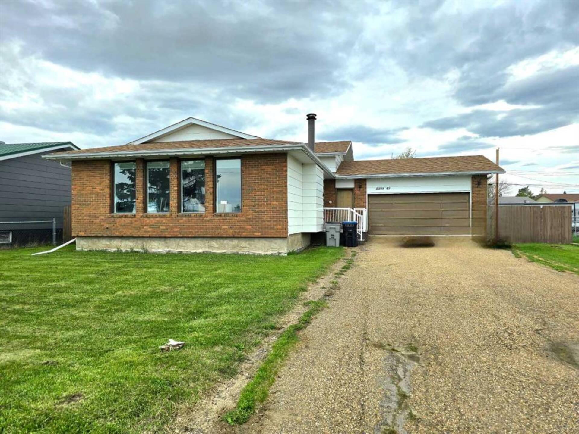 4408 45 Street Mayerthorpe