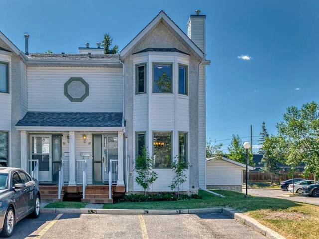 47 Abbeydale Villas NE Calgary