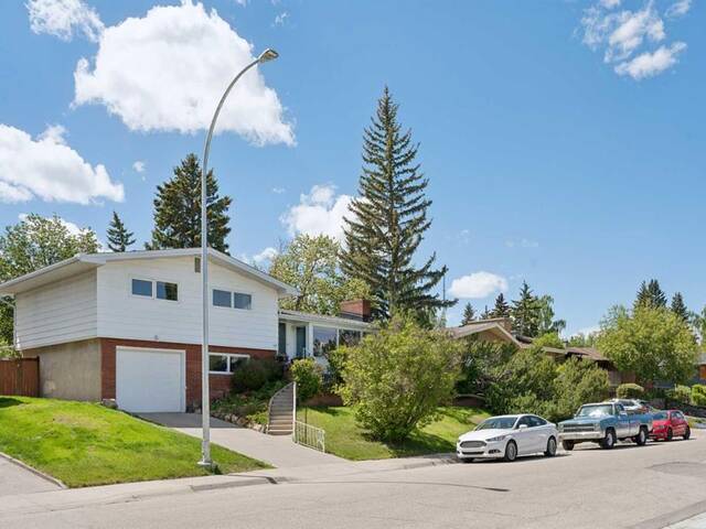 265 Wildwood Drive SW Calgary