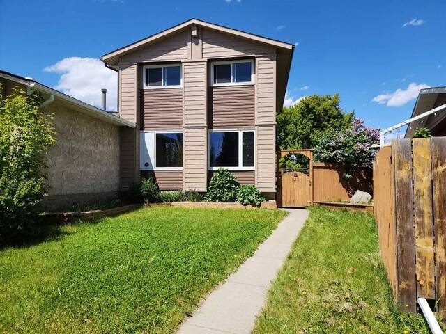 522 Queensland Place SE Calgary