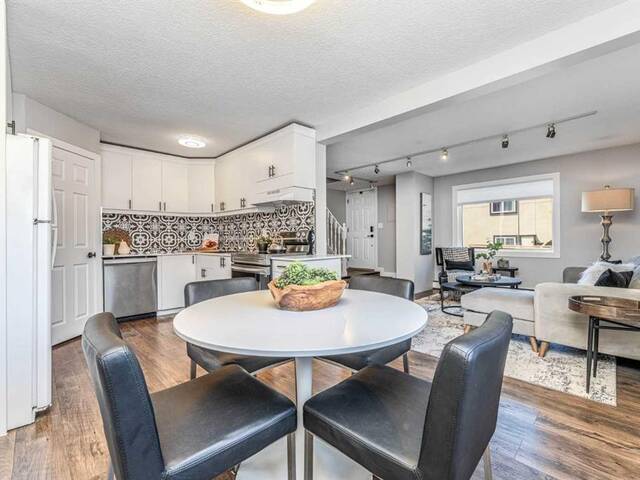 149, 3809 45 Street SW Calgary