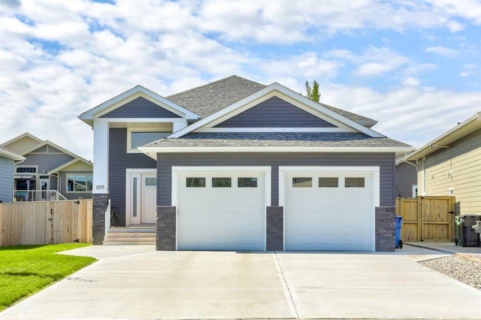 2109 Cedar Crescent Coaldale