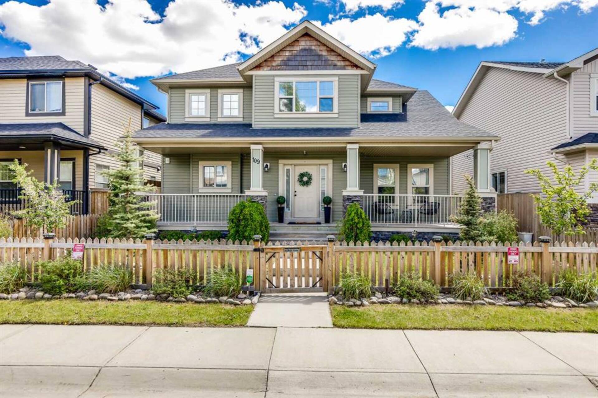 109 Channelside Common SW Airdrie