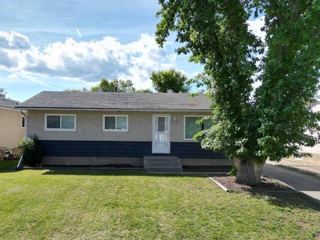 8218 96 Street Peace River