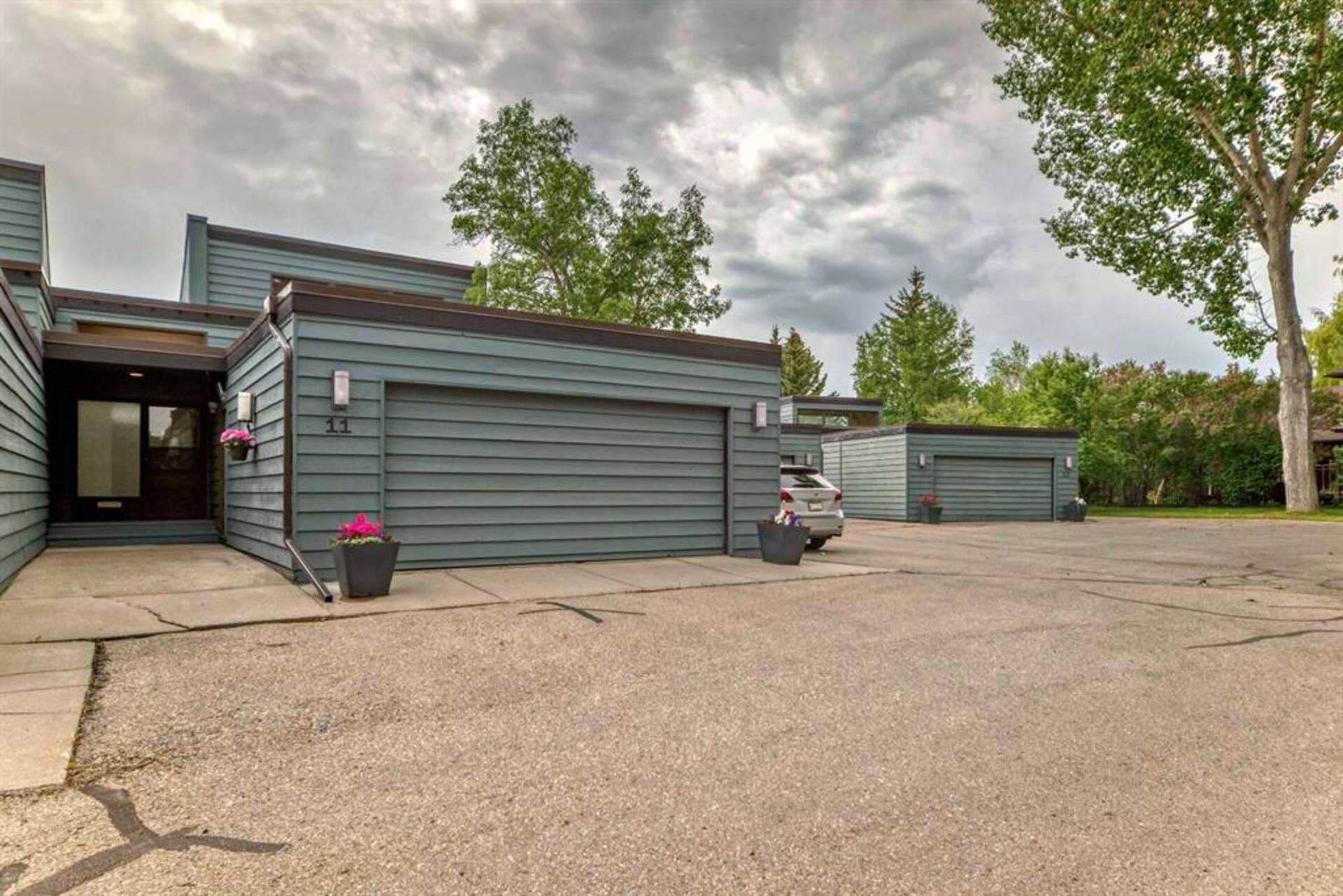 11, 2200 Varsity Estates Drive NW Calgary