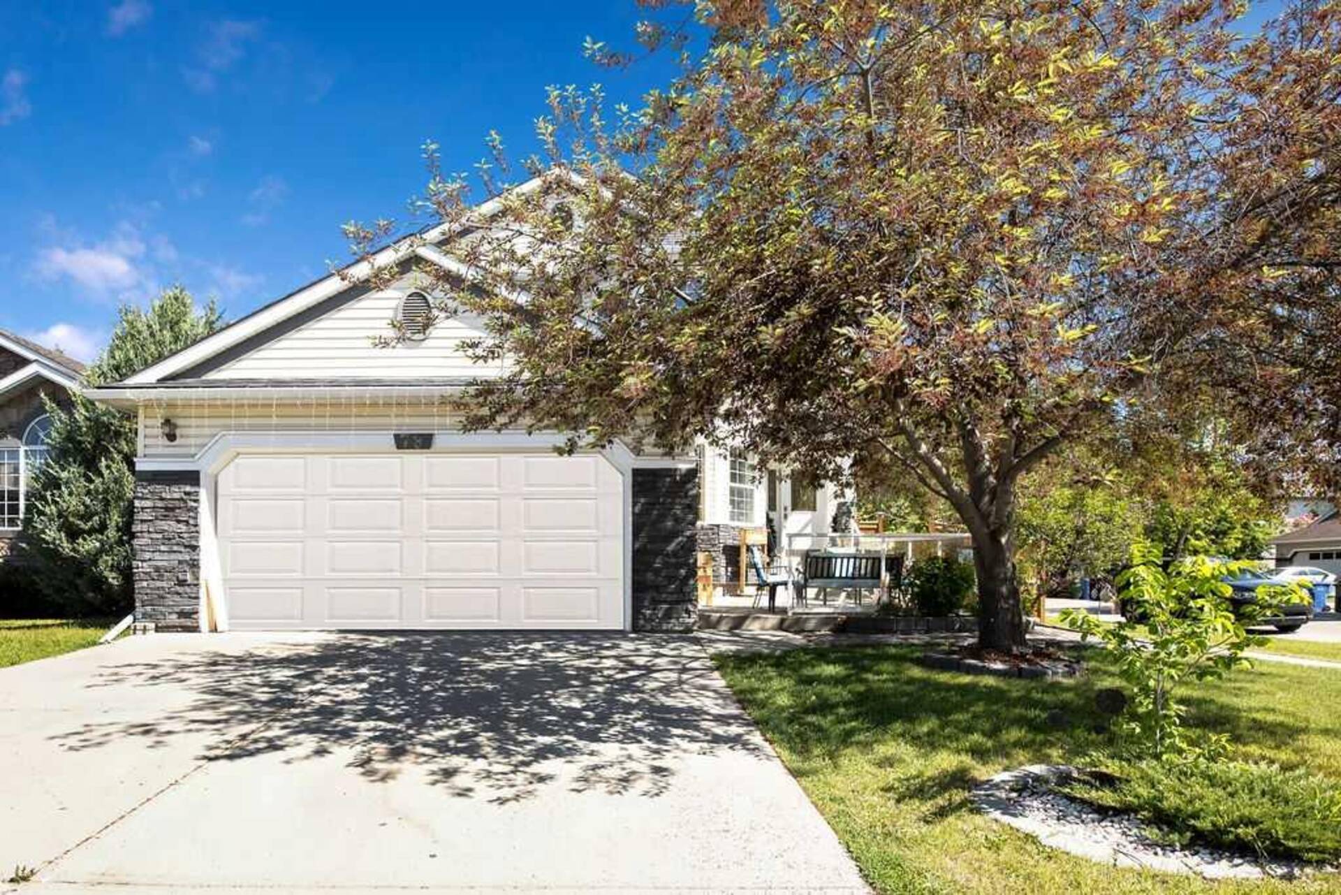 78 Lakeview Inlet Chestermere