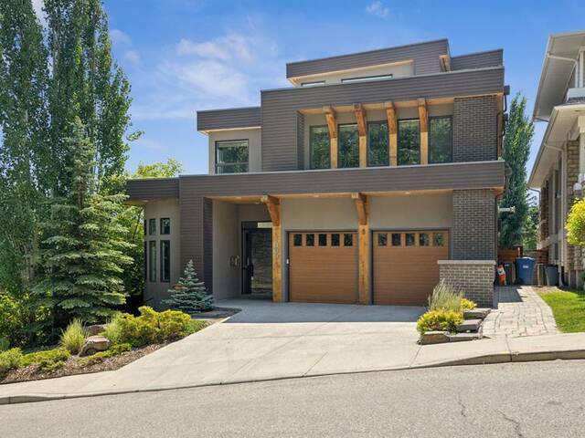 1009 38 Avenue SW Calgary