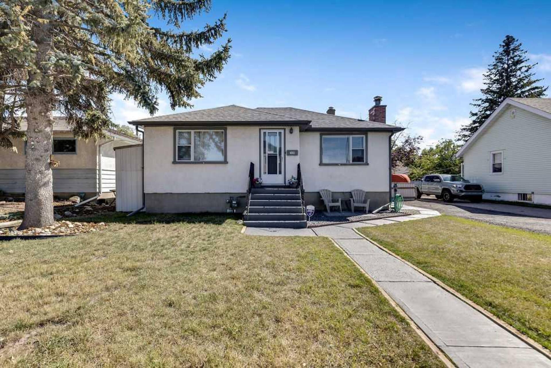 7436 22 Street SE Calgary