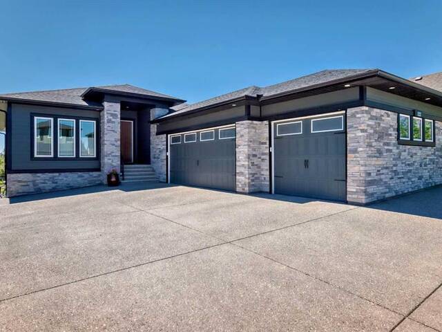 122 Mount Rae Point Okotoks