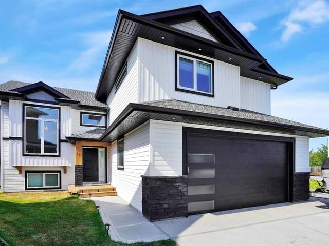 11 Cole Way Sylvan Lake