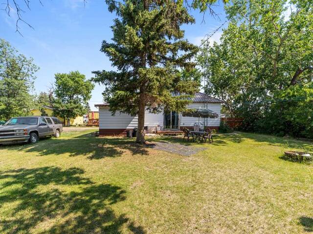 4822 49 Street Lougheed