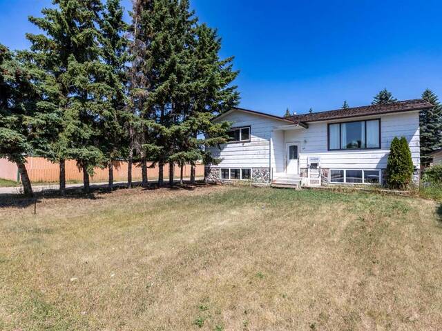 69 Nagel Avenue Red Deer