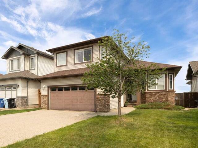 211 Woodpecker Way Fort McMurray