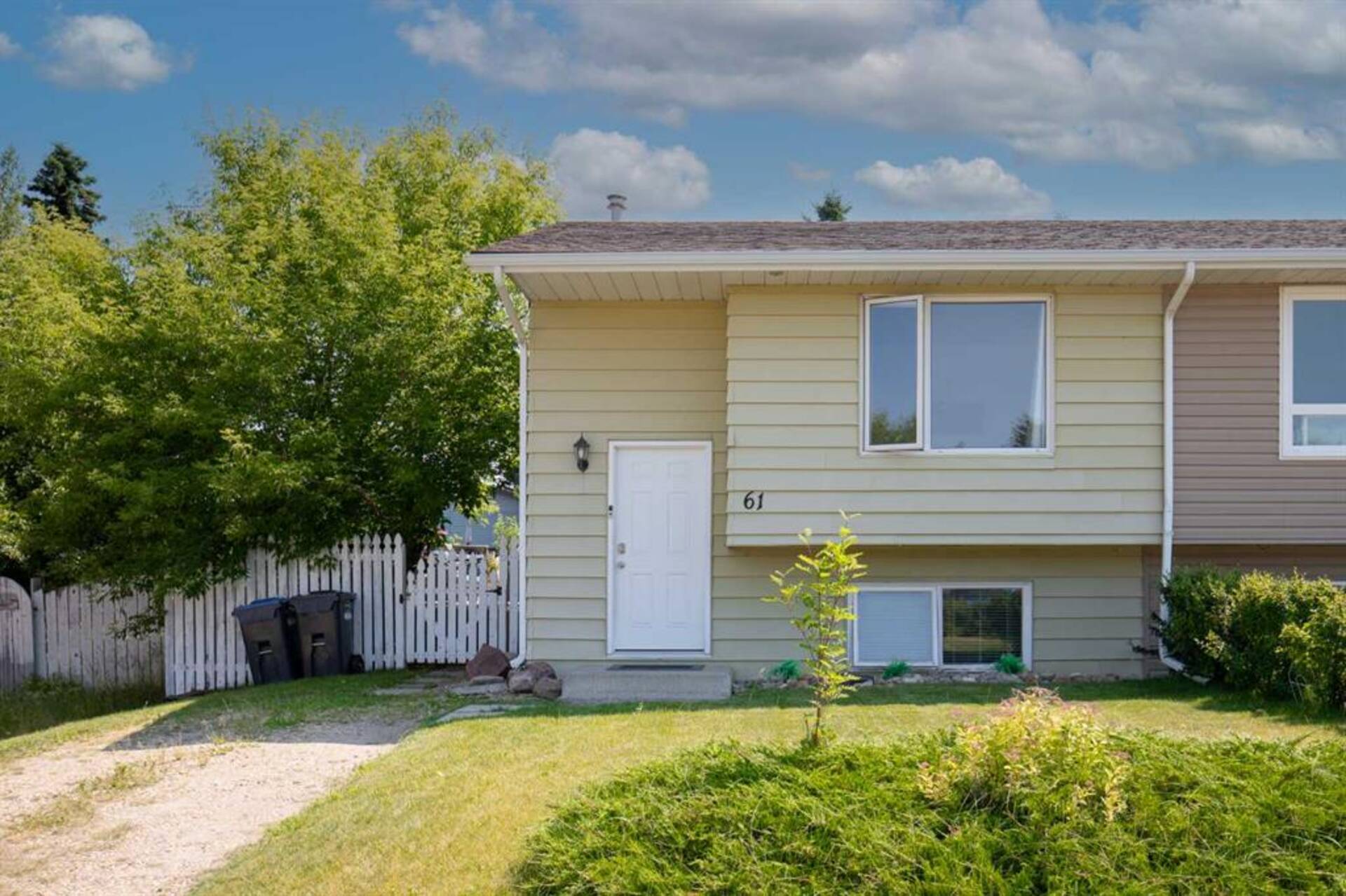 61 Westview Drive Sylvan Lake