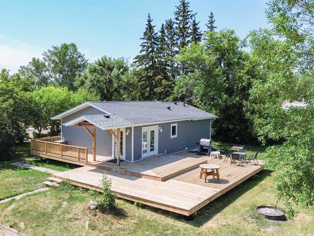 4302 50 Avenue Stettler