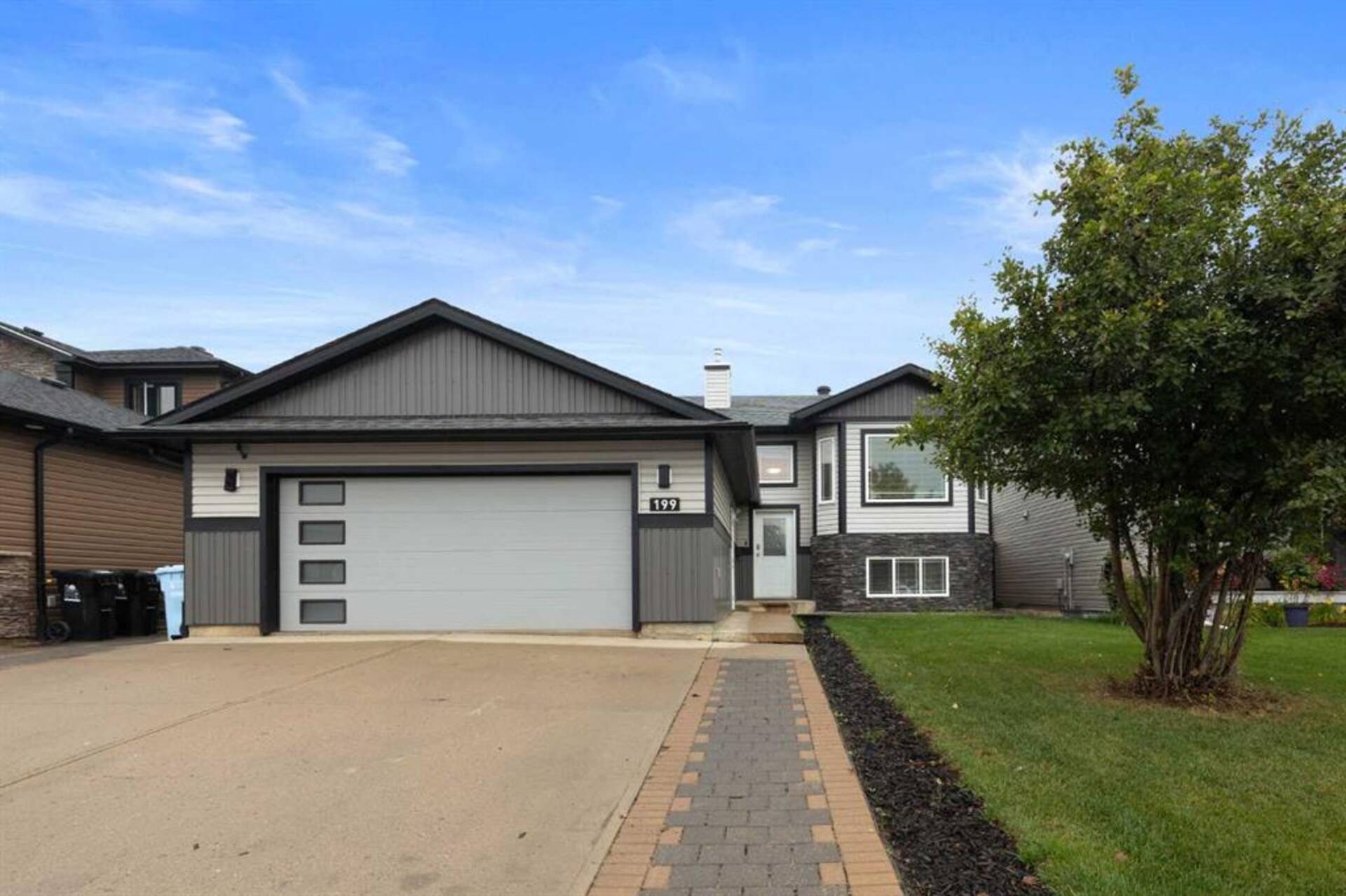 199 Alexander Crescent Fort McMurray