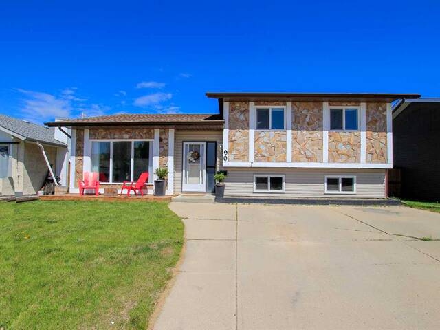 90 Richards Crescent Red Deer