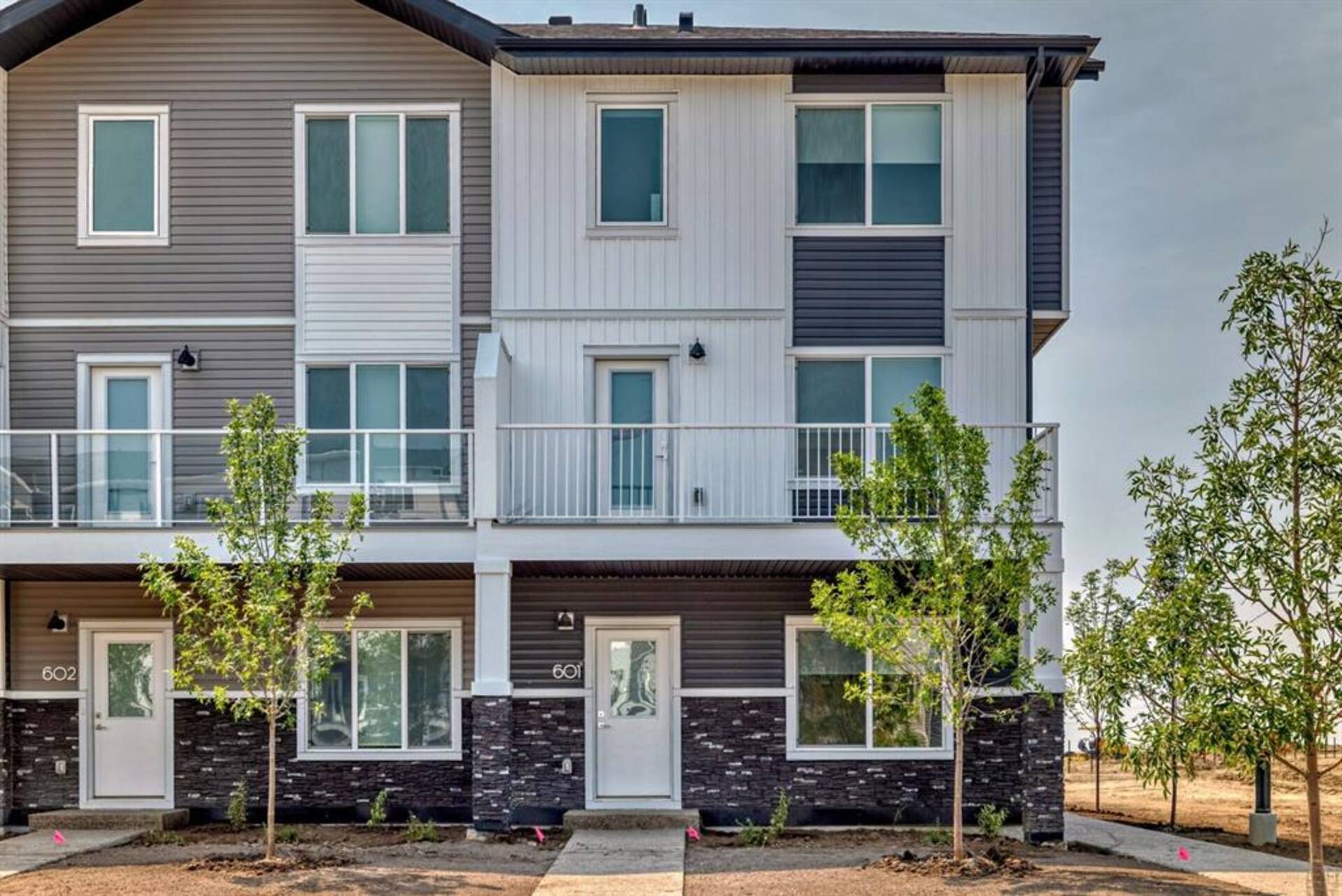 601, 280 Chelsea Road Chestermere