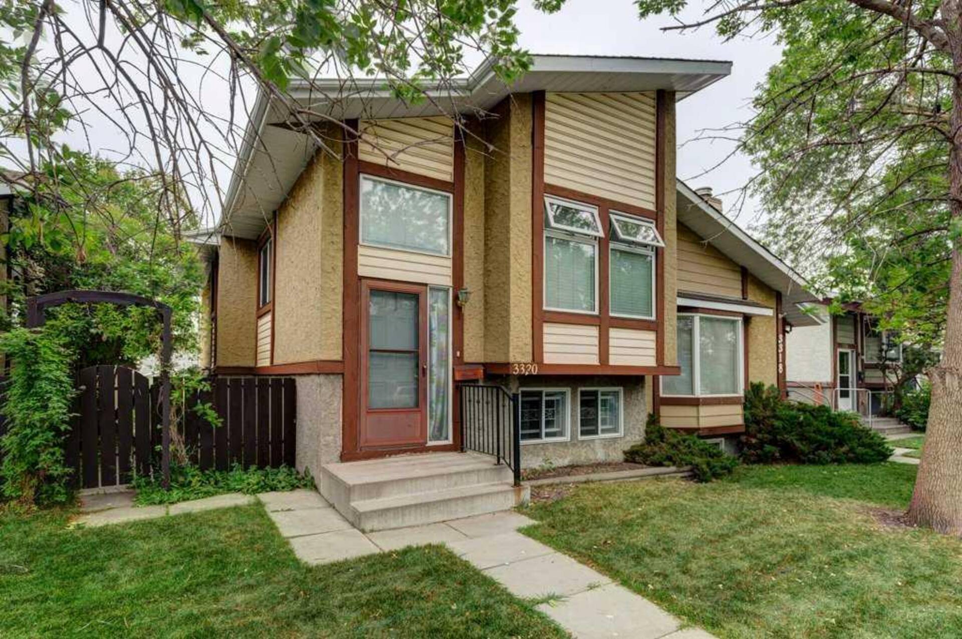 3320 Temple Way NE Calgary