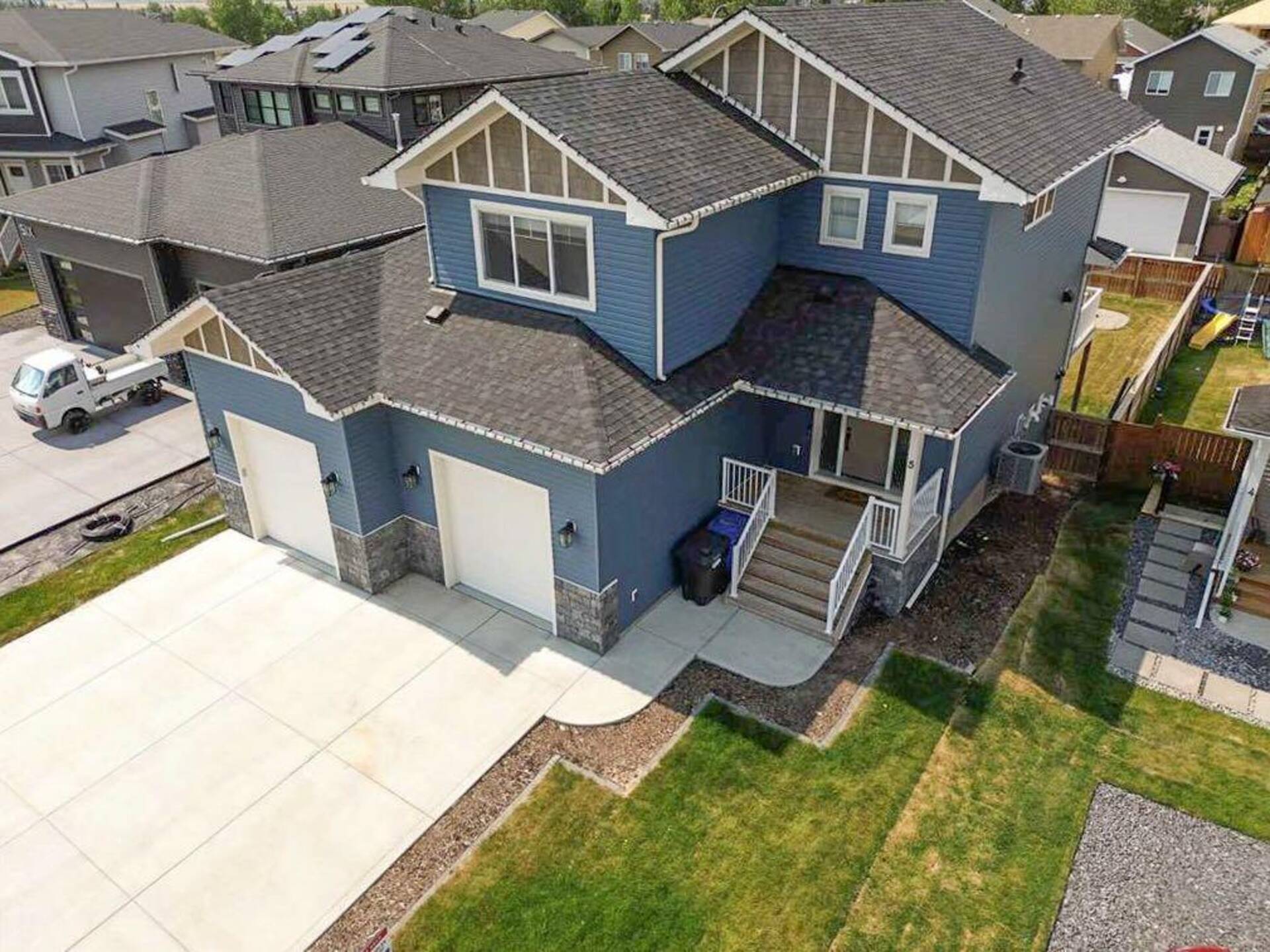 5 Bishop Circle Carstairs