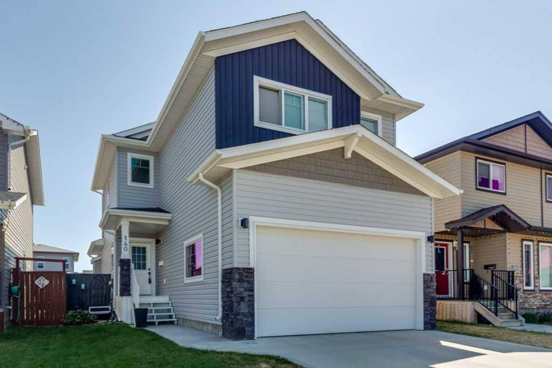 140 Almond Crescent Blackfalds