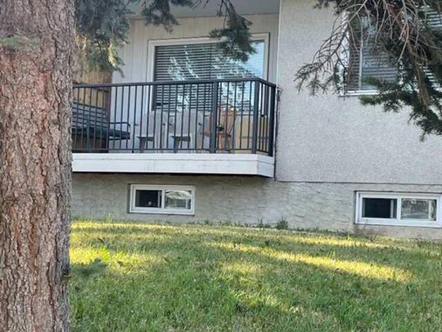 606 Southland Green SW Calgary