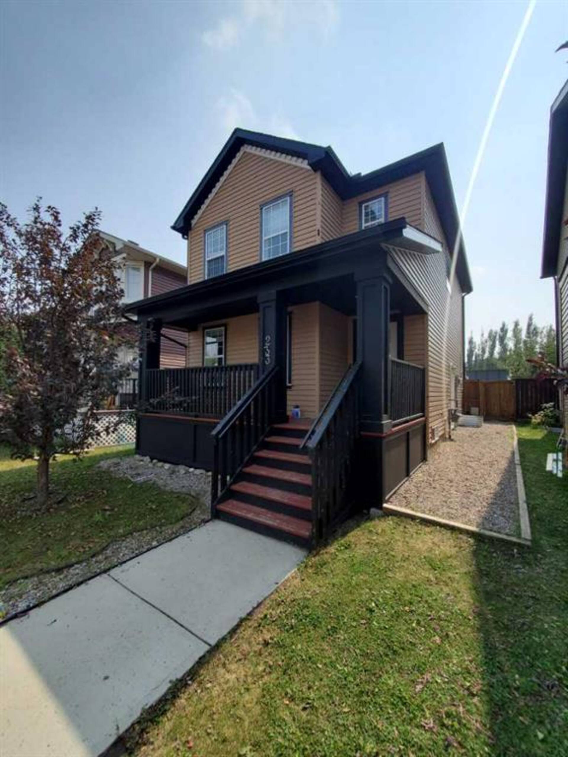 233 Evansdale Way NW Calgary