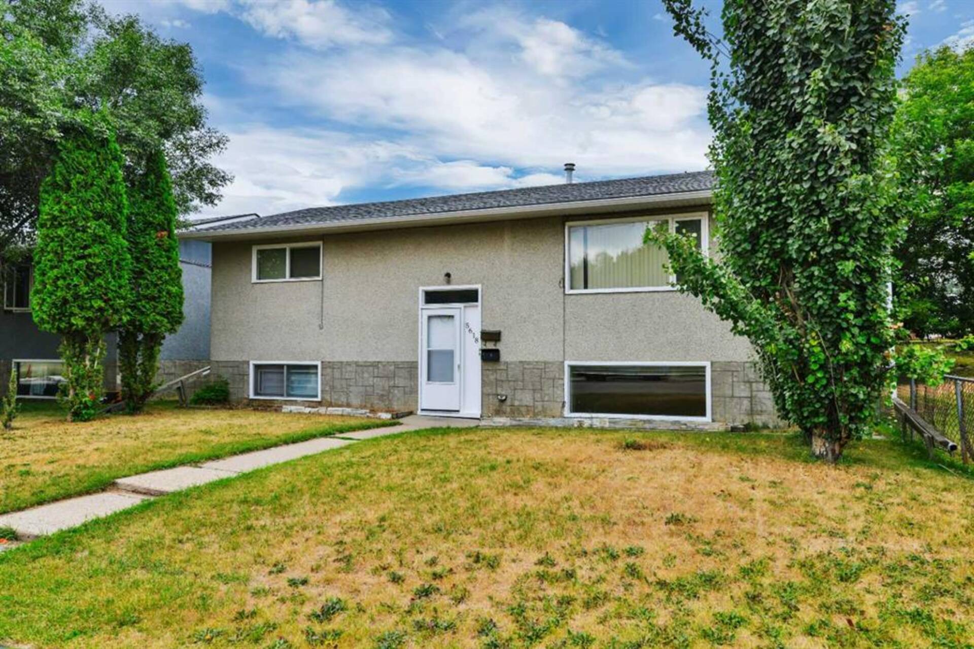 5618 55 Street Red Deer