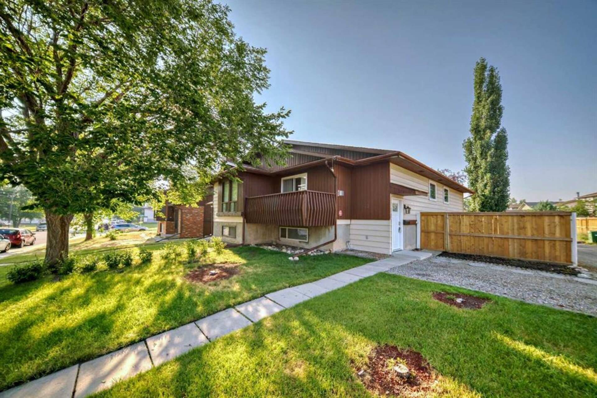 71 Templemont Road Calgary