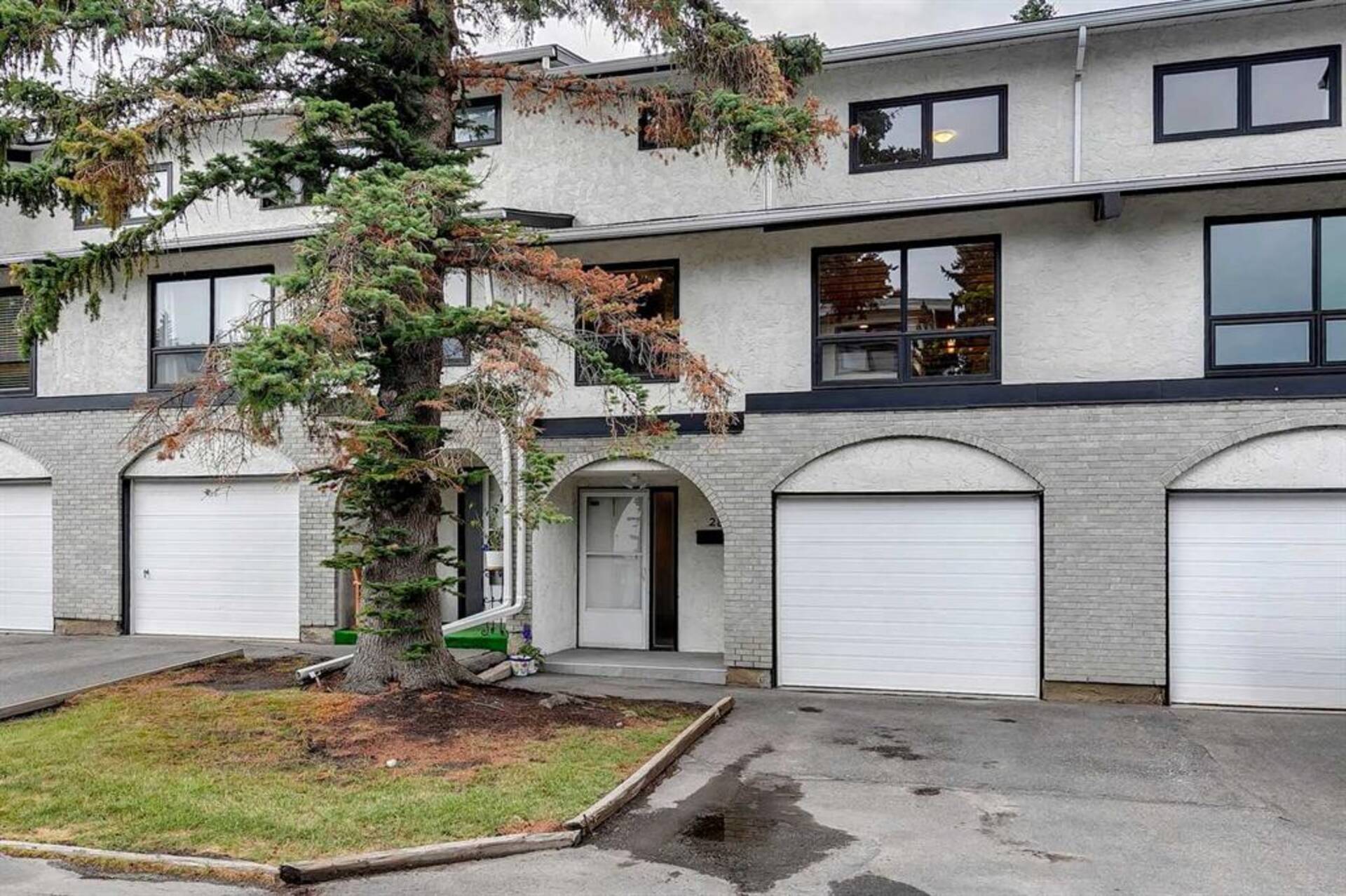 28, 5400 Dalhousie Drive NW Calgary