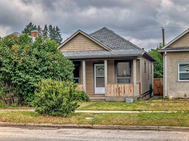 218 20 Avenue NW Calgary