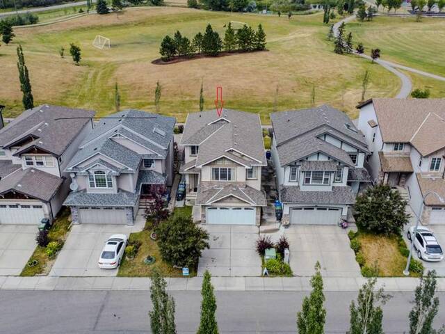 105 Valleyview Court SE Calgary