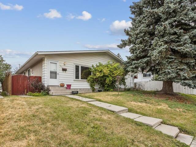 621 McKinnon Drive NE Calgary