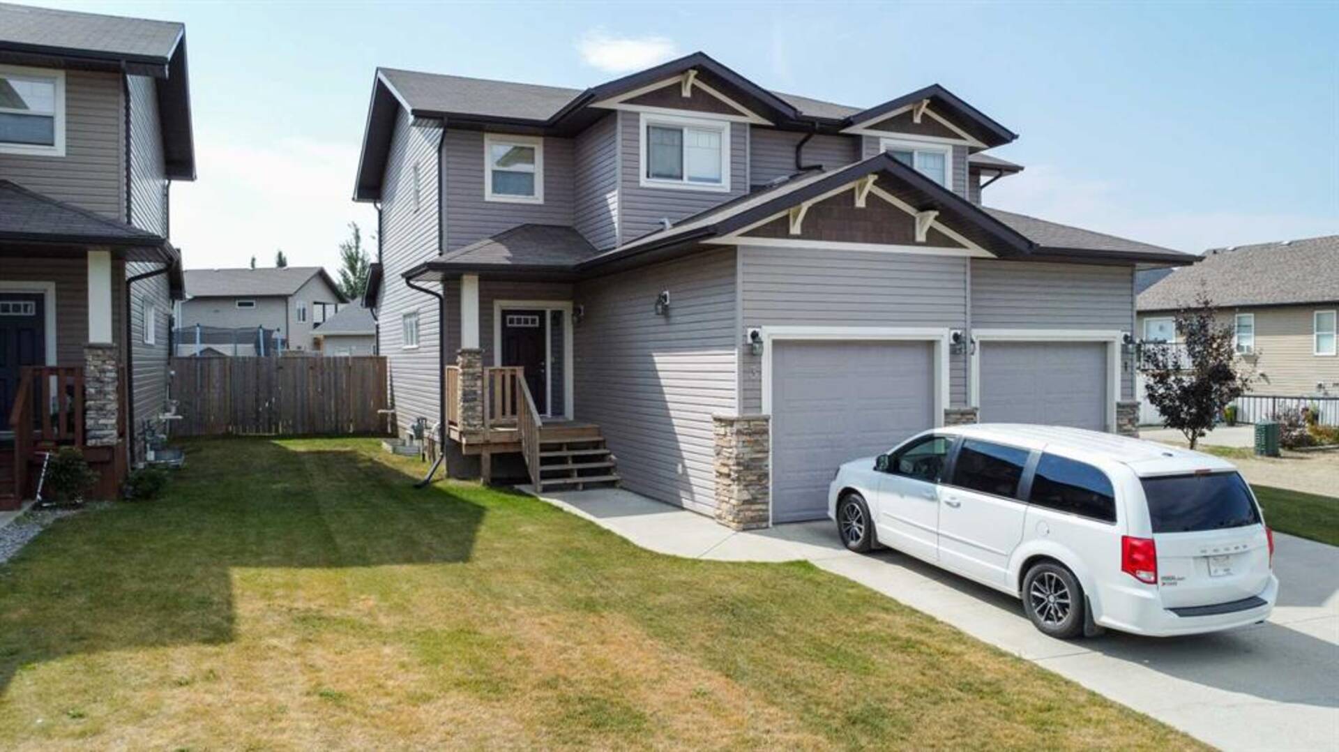 3 Carlson Place Red Deer