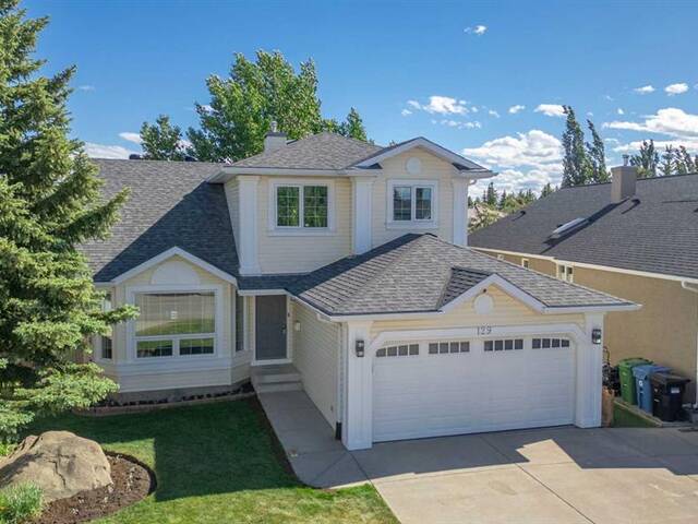 129 Sceptre Court NW Calgary