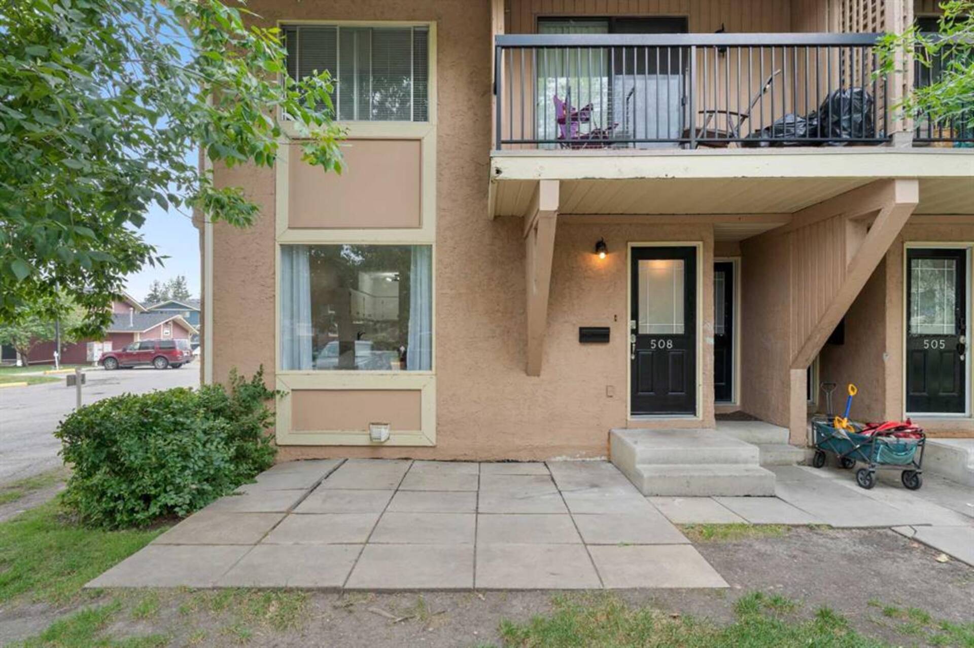 508, 2200 Woodview Drive SW Calgary