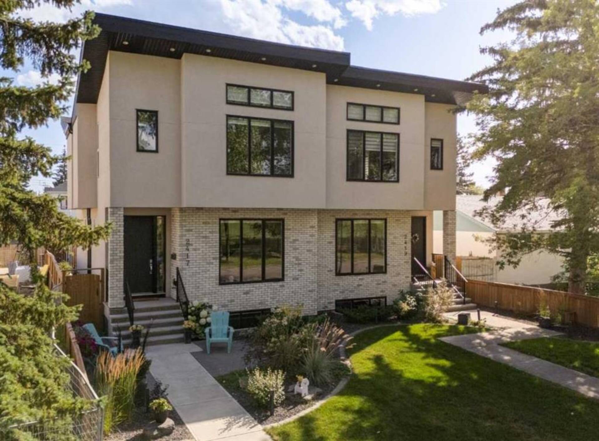 2417 52 Avenue SW Calgary