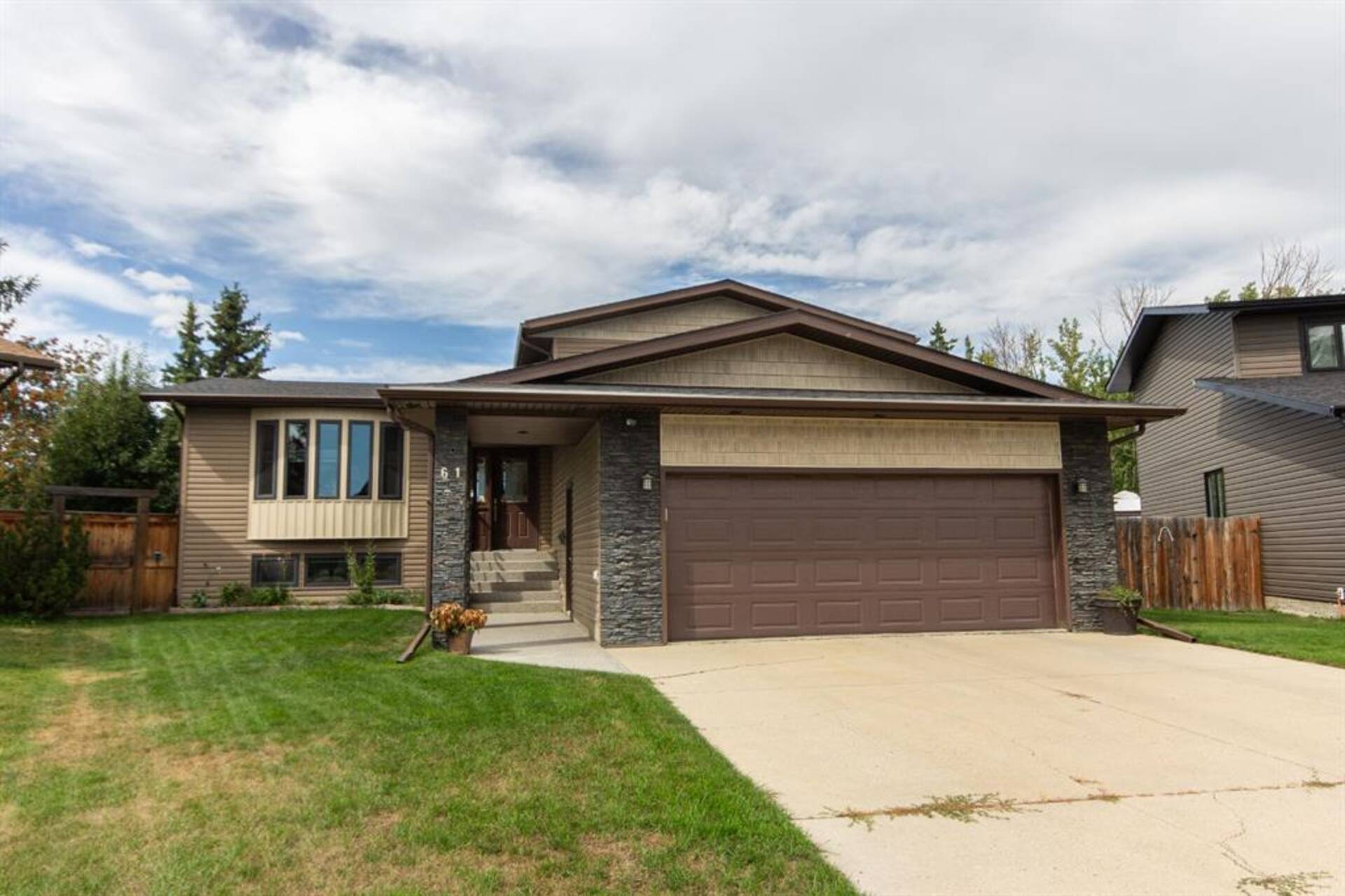 61 Huget Crescent Red Deer