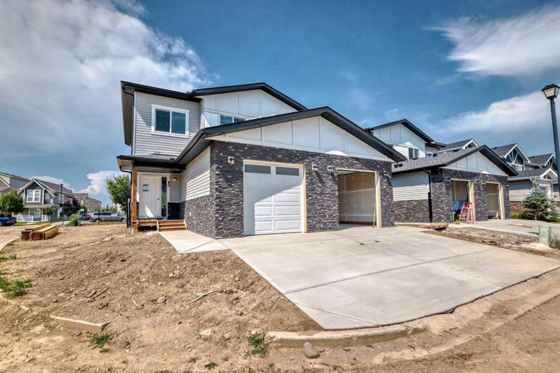 84, 351 Monteith Drive SE High River