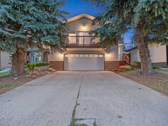 8 Hawkhill Way NW Calgary