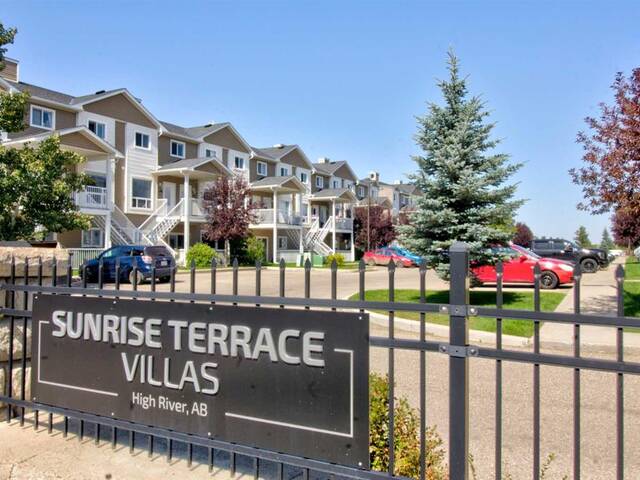 314 Sunrise Terrace NE High River