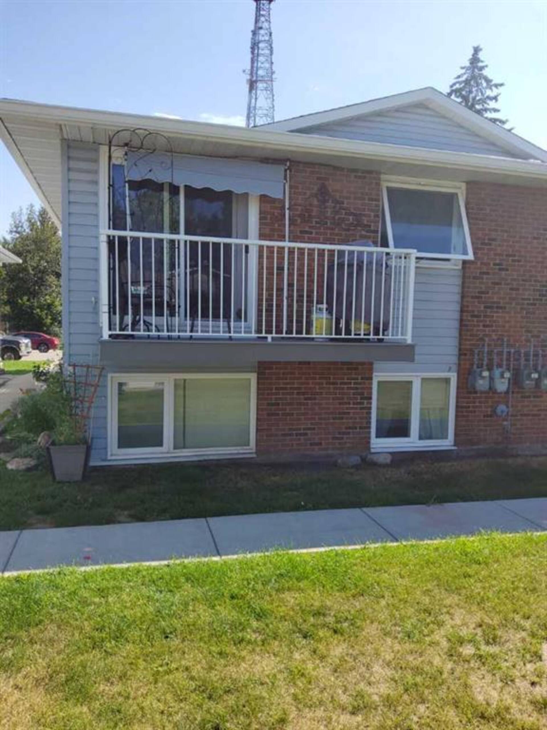 4, 6322 58 Avenue Red Deer