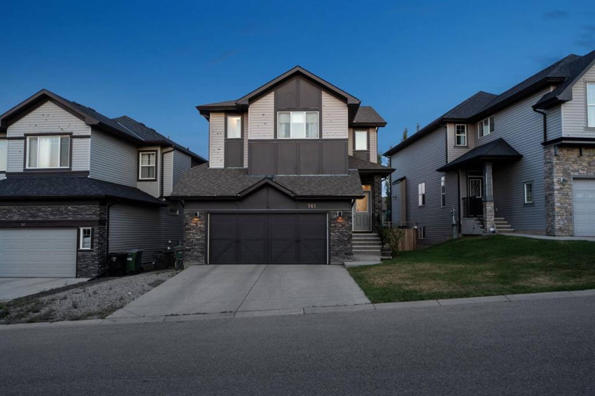 141 Sherwood Crescent NW Calgary